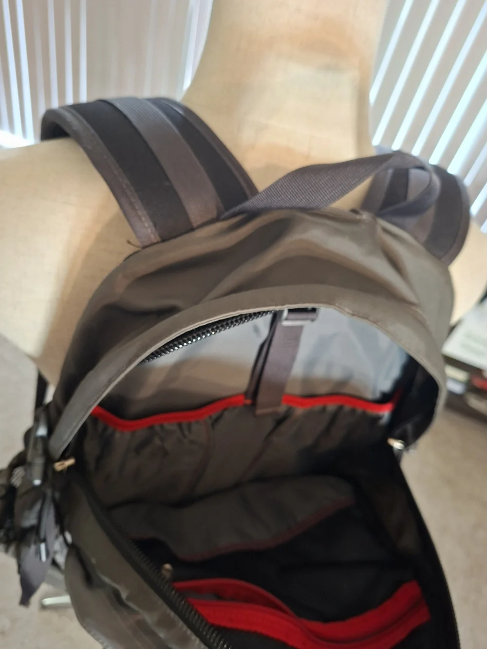 The North Face Men’s Gray and Orange Recon Backpack